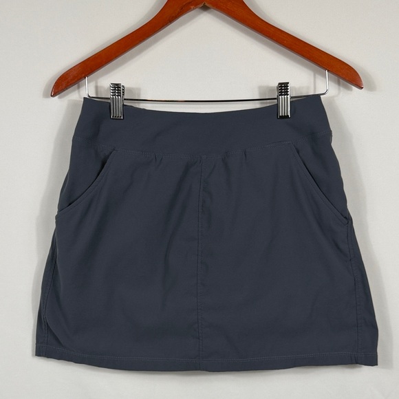 Mountain Hardwear Dresses & Skirts - Mountain Hardwear‎ Women's Mini Skort in Slate Gray. Size S. Length: 15 inches